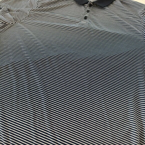 Old Navy Active Golf Shirt - Picture 2 of 5